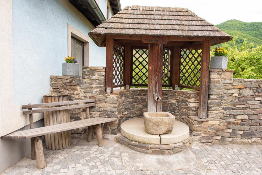 Gaestehaus Schuetz Spitz an der Donau Eksteriør bilde